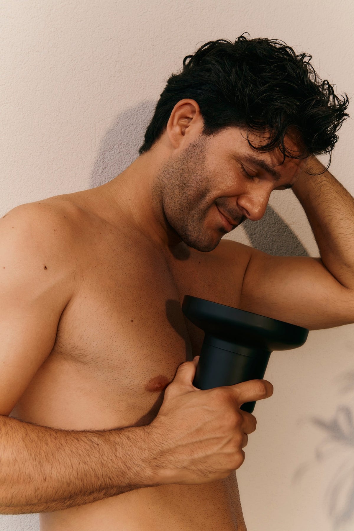 Sanaté Filtered Showerhead in black