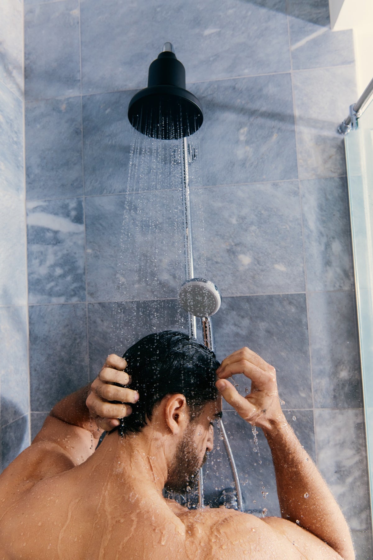 Sanaté Filtered Showerhead in black