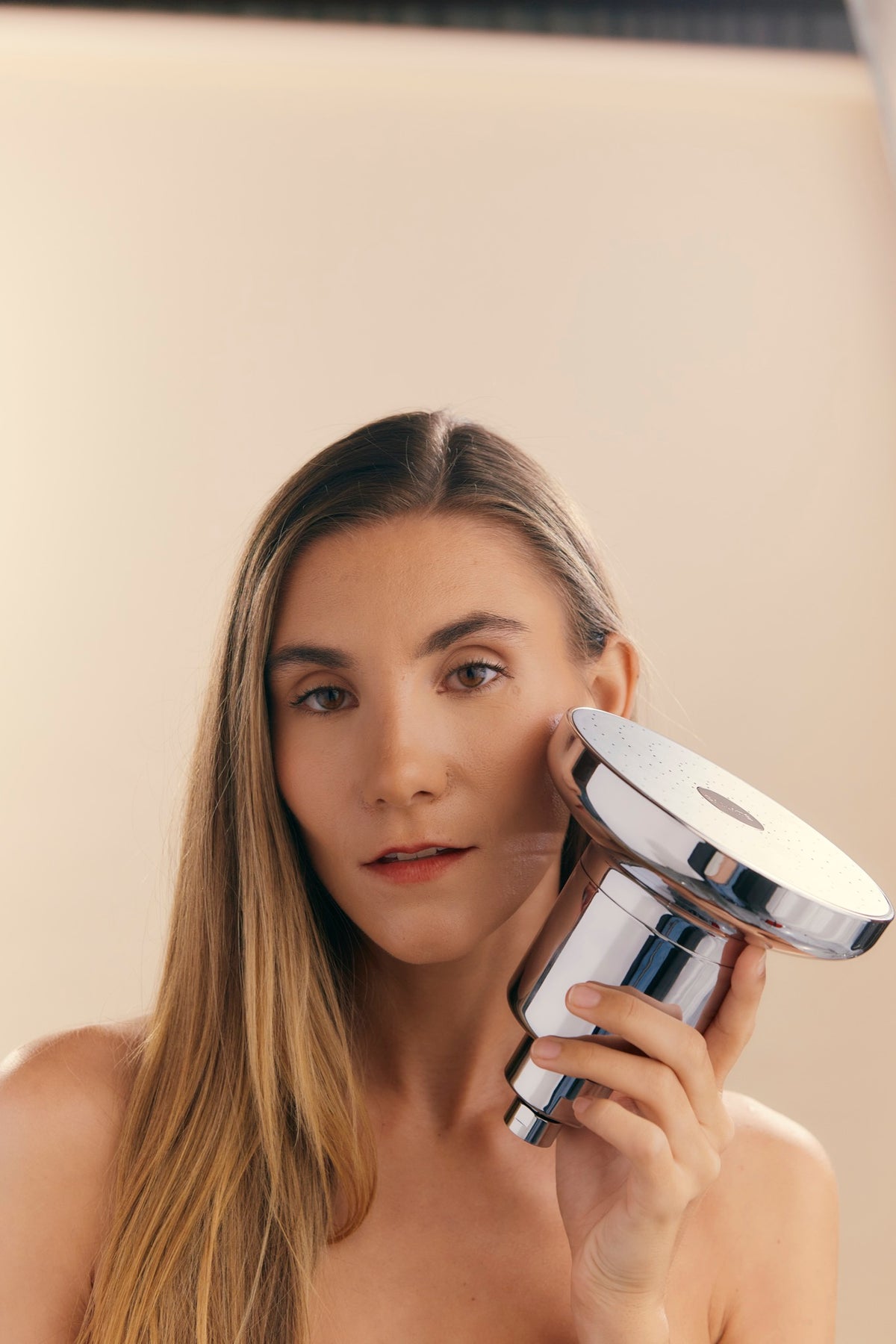 Sanaté Filtered Showerhead in chrome